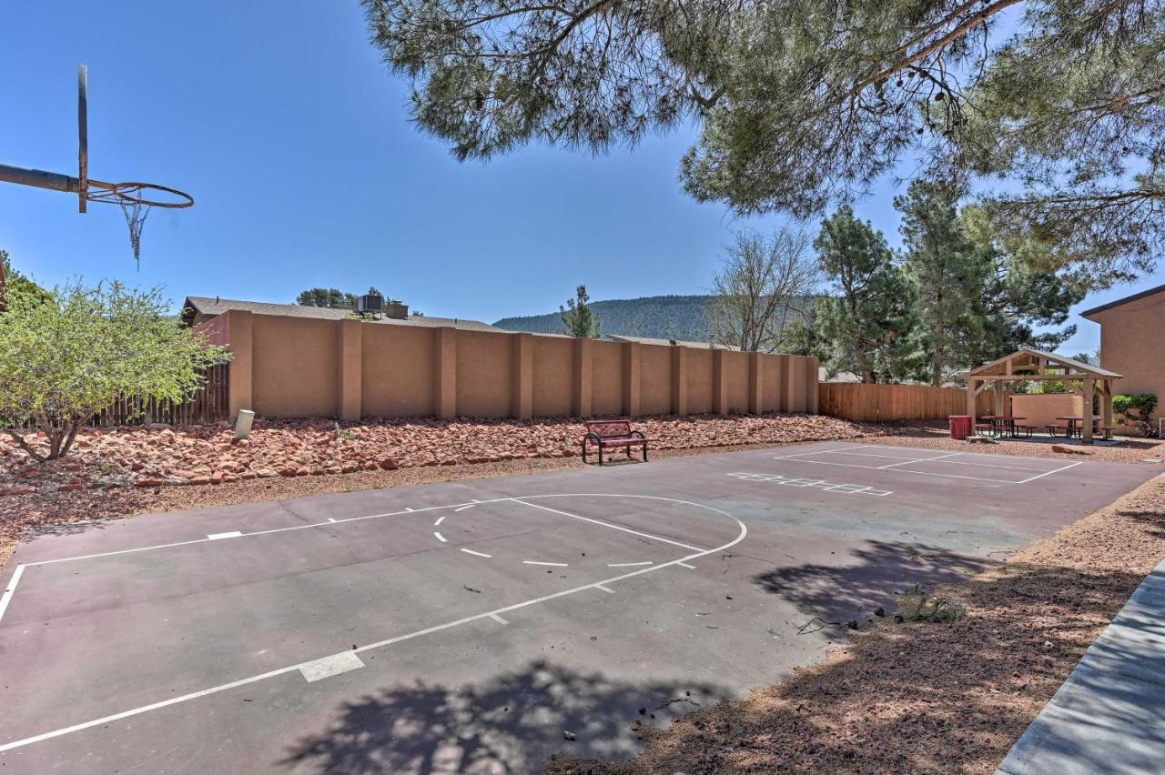 South Sedona Condo With Pool Access - Walk To Shops! Eksteriør billede